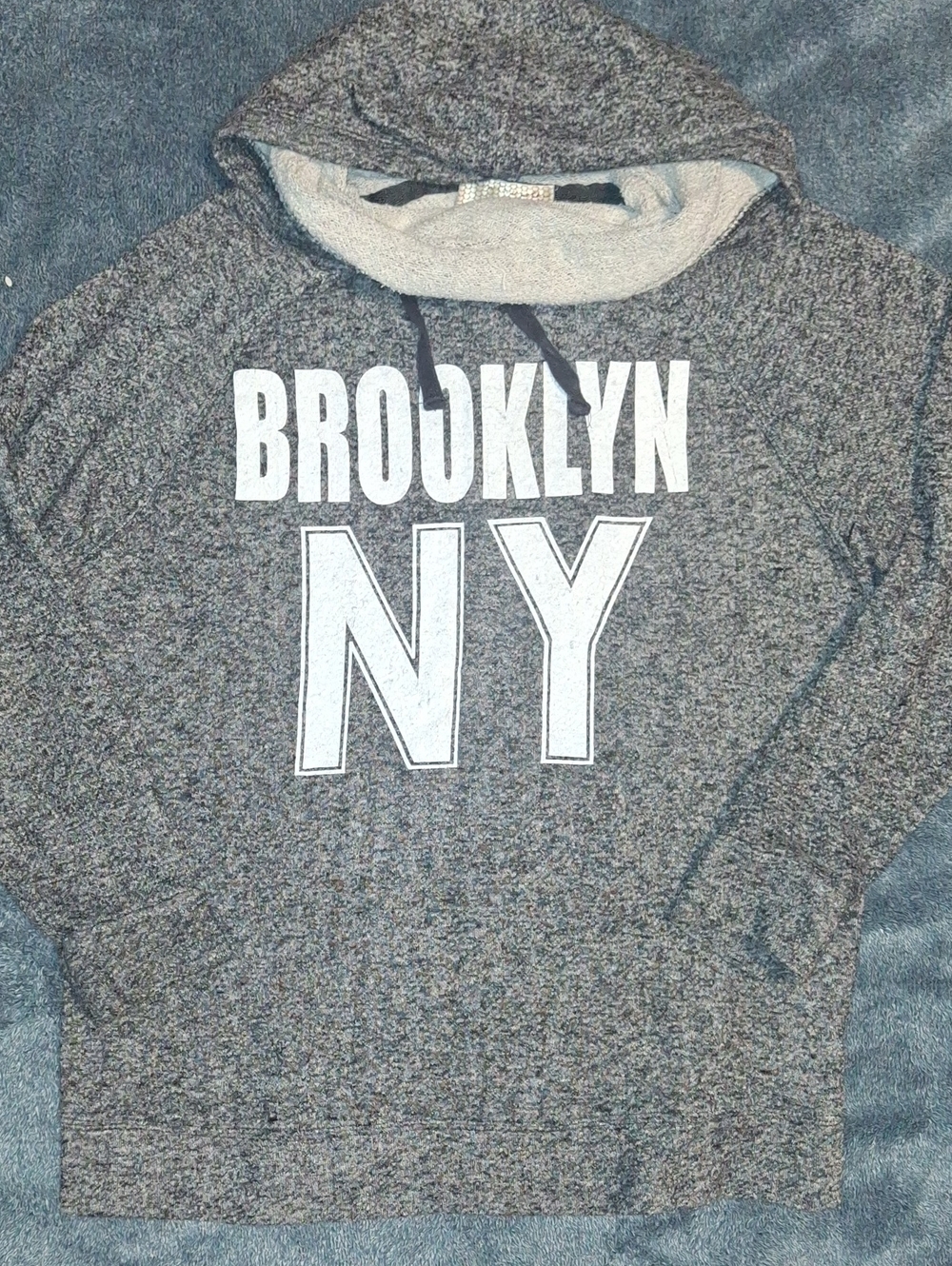 Derek Heart Brooklyn NY Hooded Sweatshirt - Gray